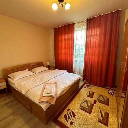 Apartament Central Deva Apartment Exterior photo